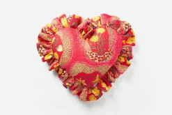 Kudde Hjärta med Volang