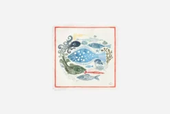 Servett Circling Fish